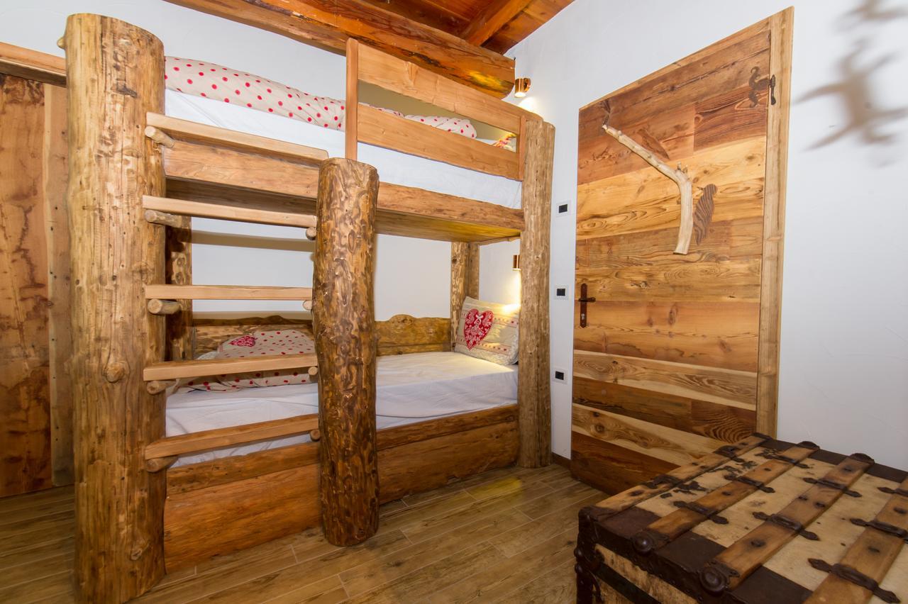 B/B La Locanda Delle Pulci Mezzana  Bagian luar foto