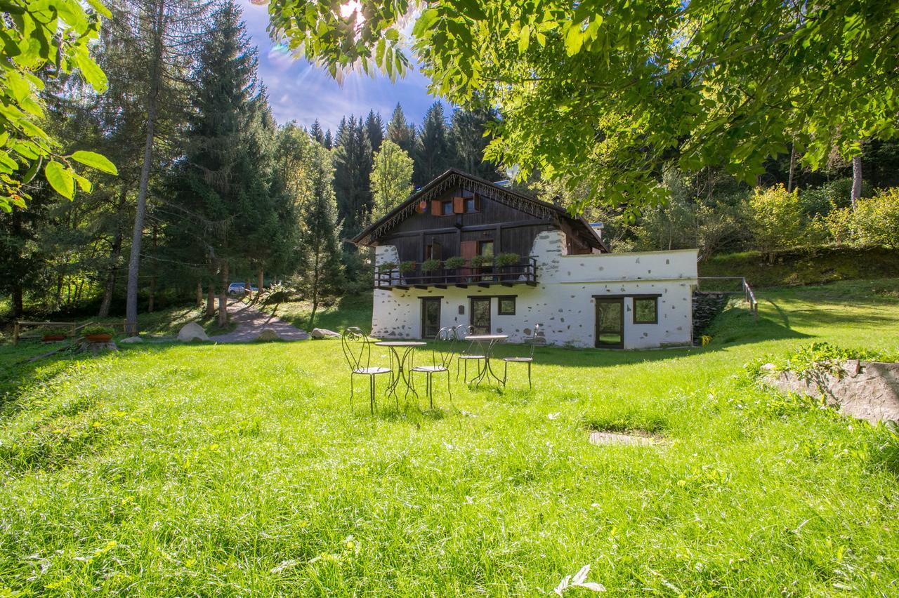 B/B La Locanda Delle Pulci Mezzana  Bagian luar foto